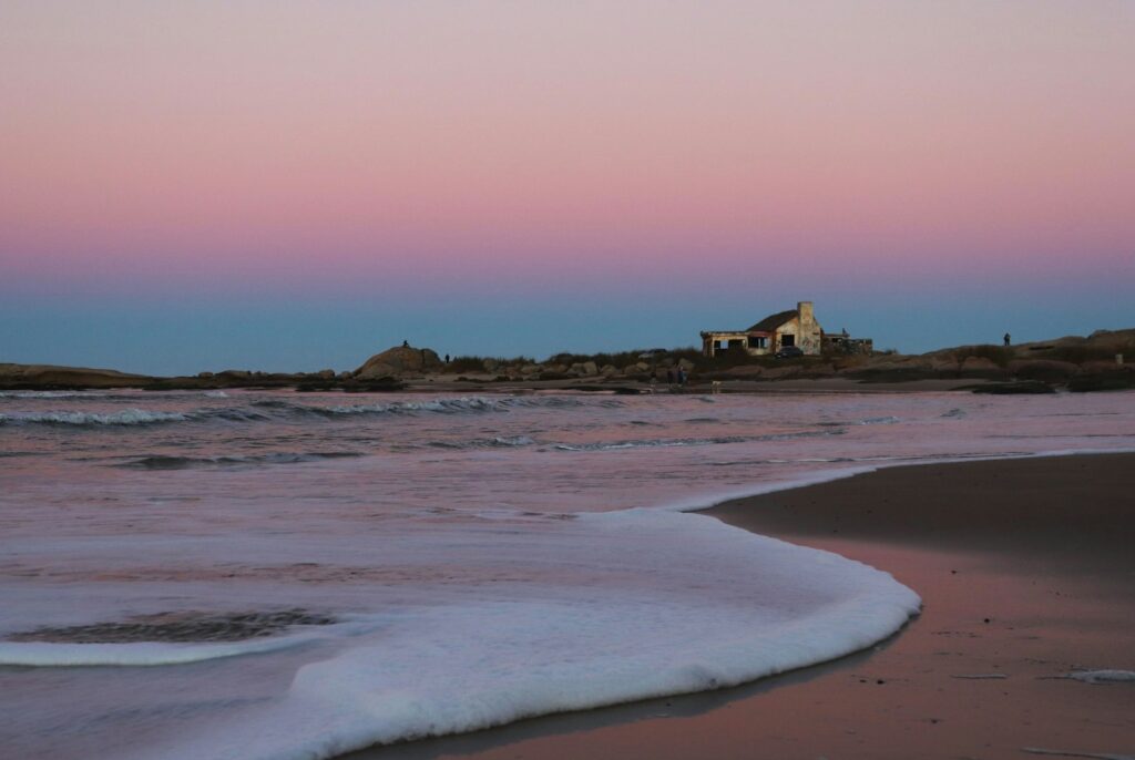 Olas en Punta del Diablo (foto ilustrativa)